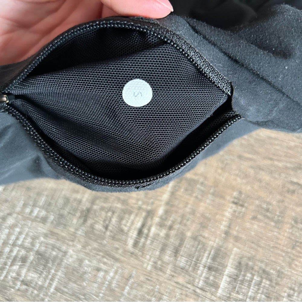 Lululemon Shorts - Picture 4 of 7